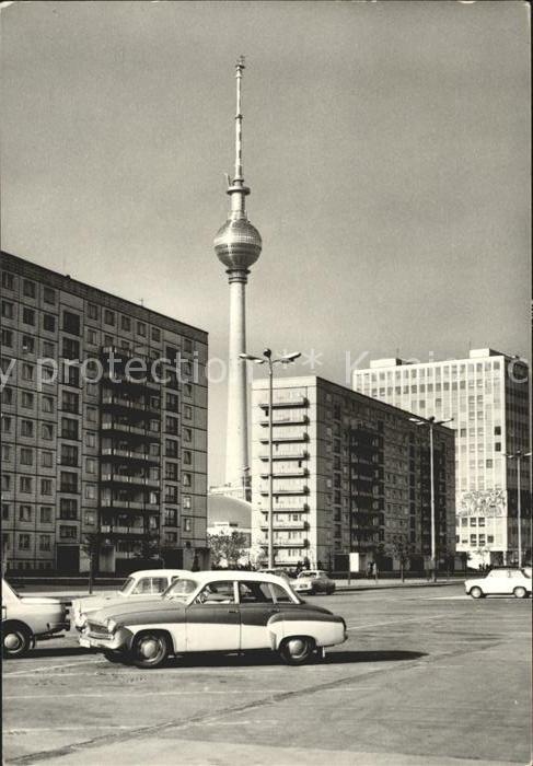 Berlin Karl Marx Allee Turm Hauptstadt der DDR