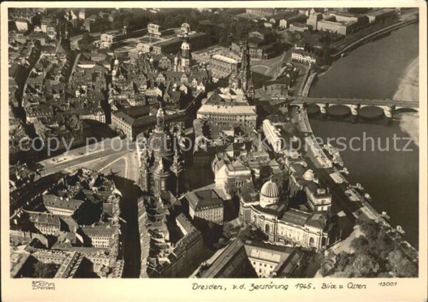 Dresden vor der Zerstörung 1945 Fliegeraufnahme