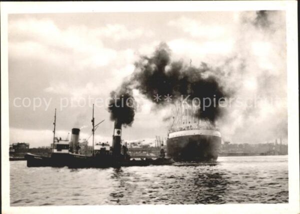 Dampfer Oceanliner Hamburg Verholung