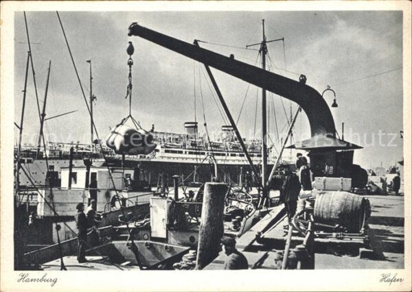 Dampfer Oceanliner Hamburg Hafen