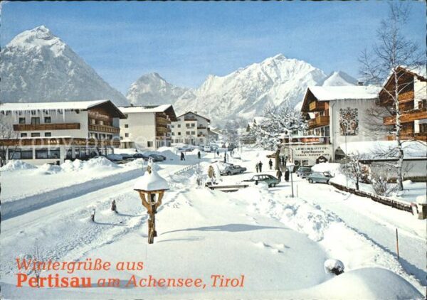Pertisau Achensee Winteridyll Dorfpartie