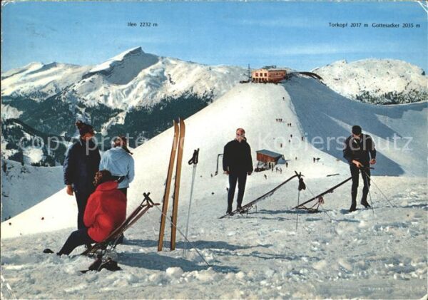 Riezlern Kleinwalsertal Vorarlberg mit Ifen Torkopf und Gottesacker
