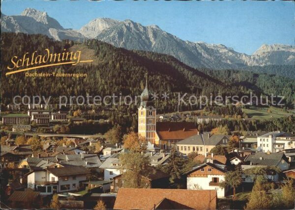 Schladming Obersteiermark mit Dachstein Eselstein und Guttenbergh