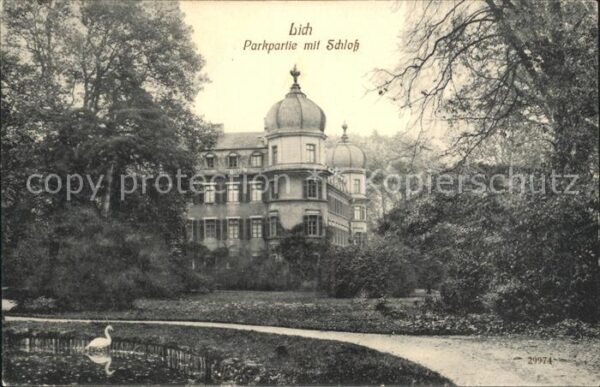 Lich Hessen Parkpartie mit Schloss