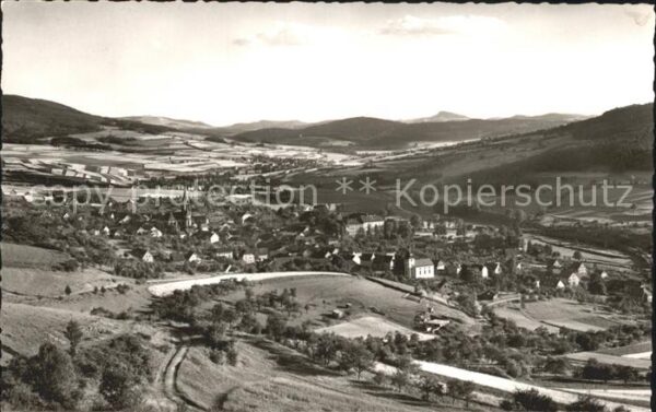 Tann Rhoen mit Ulstertal Wasserkuppe und Milseburg
