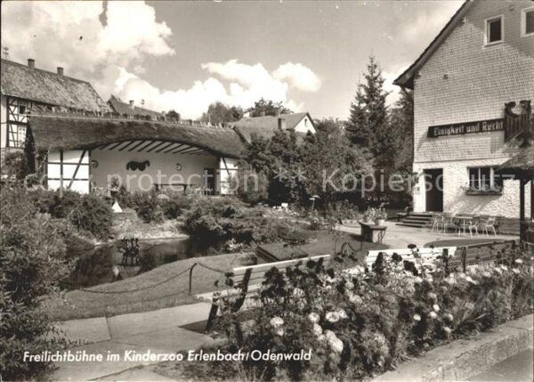 Erlenbach Bergstrasse Bergtierpark Freilichtbühne im Kinderzo