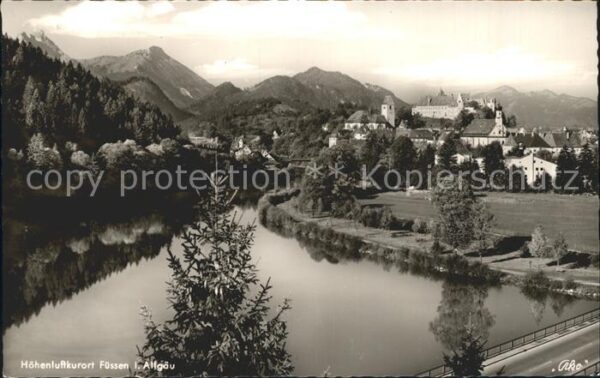 Fuessen Allgaeu Stadtblick Schloss