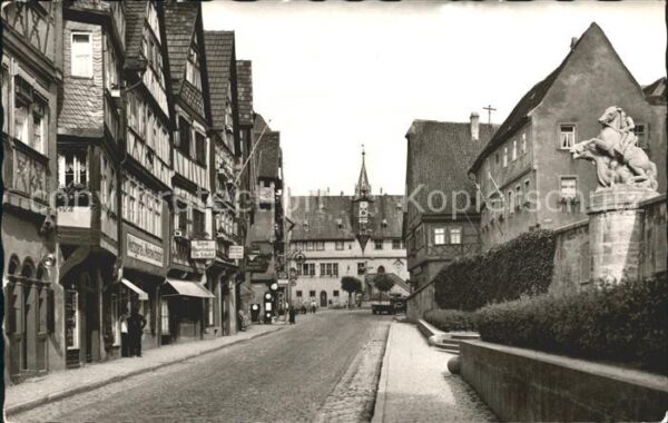 Ochsenfurt Hauptstr mit Rathaus und Kriegerdenkmal