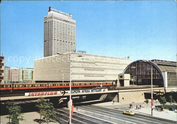 Berlin S-Bahnhof Alexanderplatz