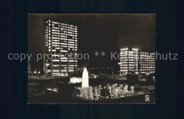 Berlin Ernst Reuter Platz bei Nacht