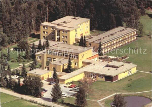 Walsrode Lueneburger Heide Fliegeraufnahme Haus Walsrode Schulungs