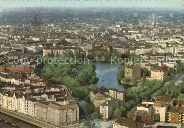 Berlin Blick vom Funkturm auf Lietzensee