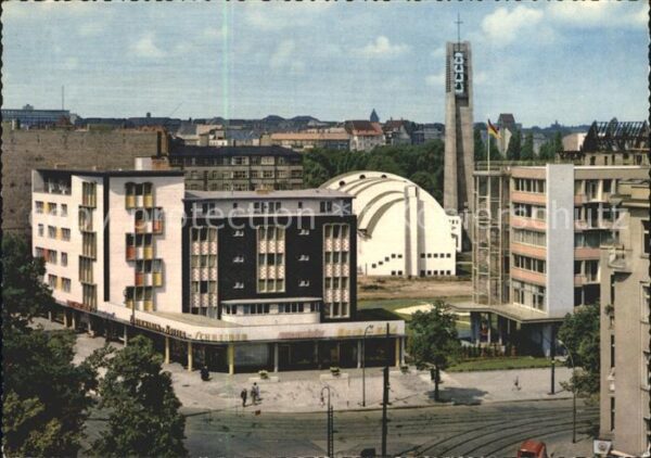 Charlottenburg Neue Kantstrasse Ignatiushaus Weskamm-
