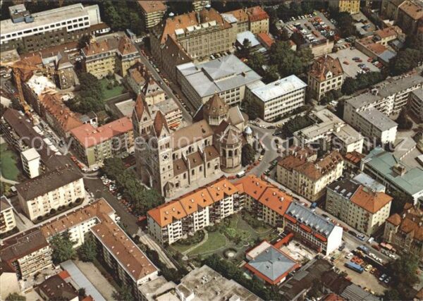Muenchen Sankt Bennokirche Fliegeraufnahme
