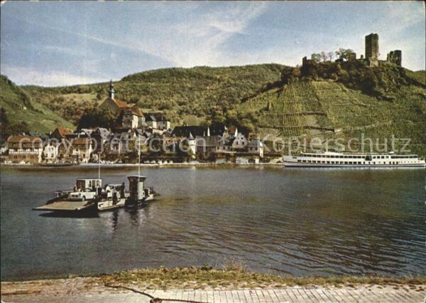 Beilstein Mosel Karmelitenkloster mit Burgruine Mettern
