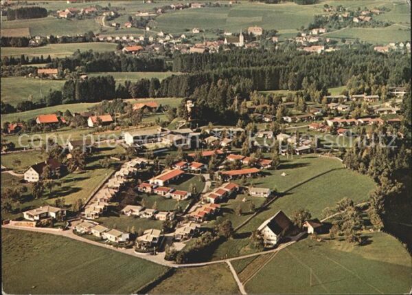 Lindenberg Allgaeu Familienferiendorf Nadenberg Fliegerauf
