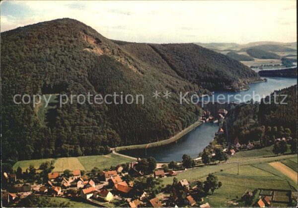 Helminghausen mit Diemelsee und Sperrmauer Fliegerauf