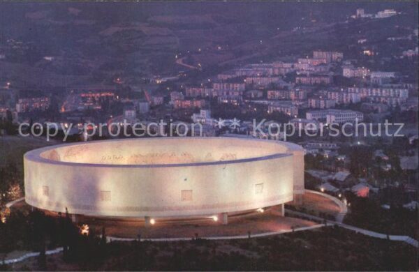 Jalta Yalta Krim Crimea Festhalle beleuchtet