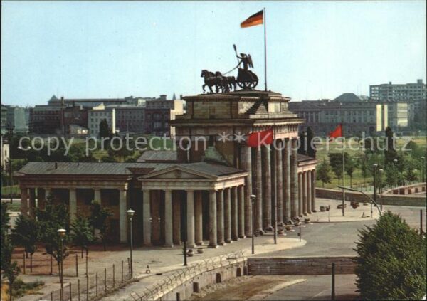 Brandenburgertor Mauer Berlin