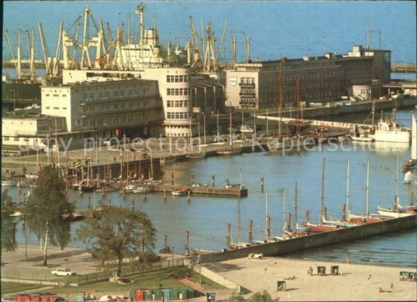 Hafenanlagen Gdynia Basen zeglarski Generala Mariusz