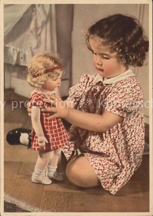 Puppe Doll Poupee Kinderspielzeug Kind