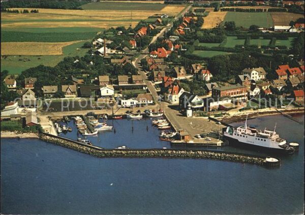 Langeland Daenemark Fliegeraufnahme Lohals