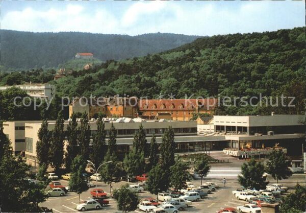 Baden Wien Thermal Kurmittelhaus und Hallenbad Mar
