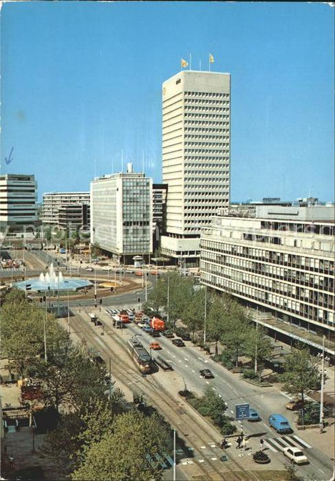 Rotterdam Coolsingel met fontein Hofplein Hochhau