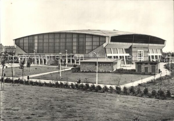 Schwerin Mecklenburg Sport und Kongresshalle