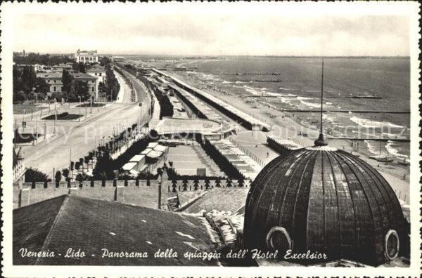 Venedig Venezia Lido Panorama della spiaggia dall Hotel