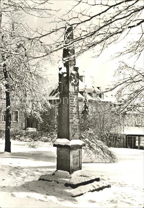 Joehstadt Histor Postsäule am Karl Marx Platz