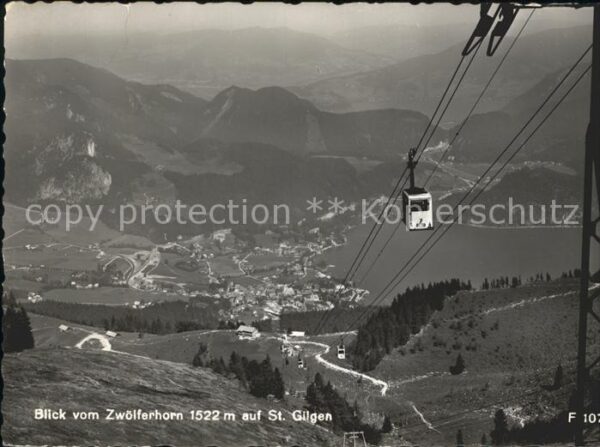 St Gilgen Salzkammergut Blick vom Zwölferhorn Seilbahn