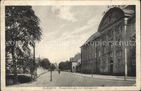 Gladbach Wittlich Friedrichstrasse mit Amtsgericht