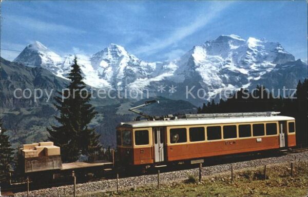 Muerrenbahn mit Eiger Mönch Jungfrau