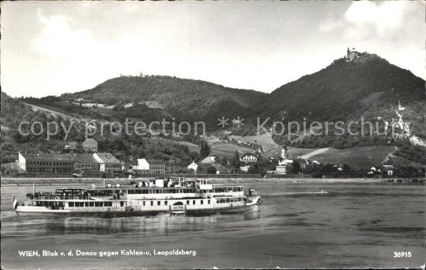 Wien Donau Dampfer mit Kahlen und Leopoldsbe