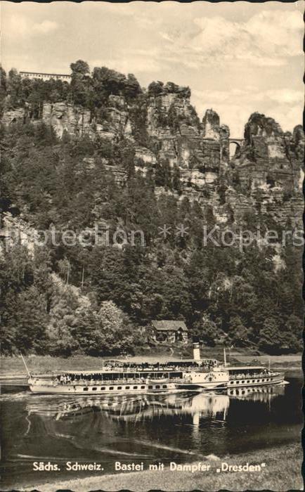 Saechsische Schweiz Bastei mit Dampfer Dresden