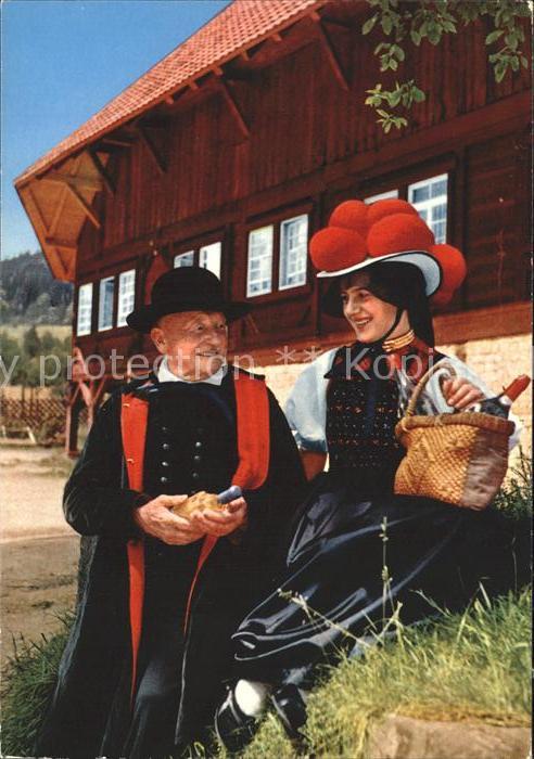 Trachten Schwarzwald Gutach Bollenhut - P O S T K A R T E -