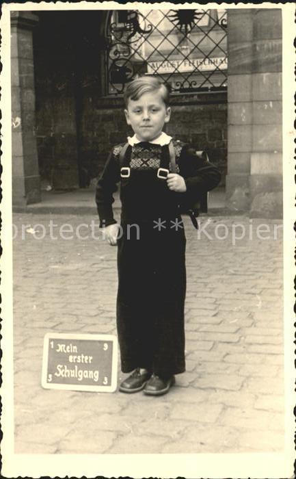 Schule School Ecole Escuela Scuola-- 1. Schulgang Kind