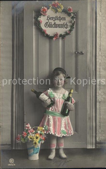 Foto RPH Nr. 1926/4 Kind Sekt Wein Geburtstag Blumen