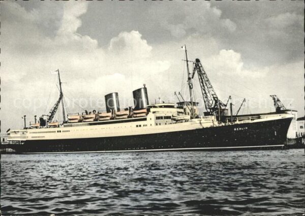Dampfer Oceanliner MS Berlin Bremerhaven