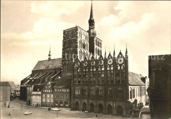 Stralsund Mecklenburg Vorpommern Rathaus Sankt Nicolaikirche