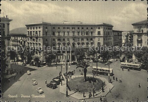 Napoli Neapel Piazza Vanvitelli