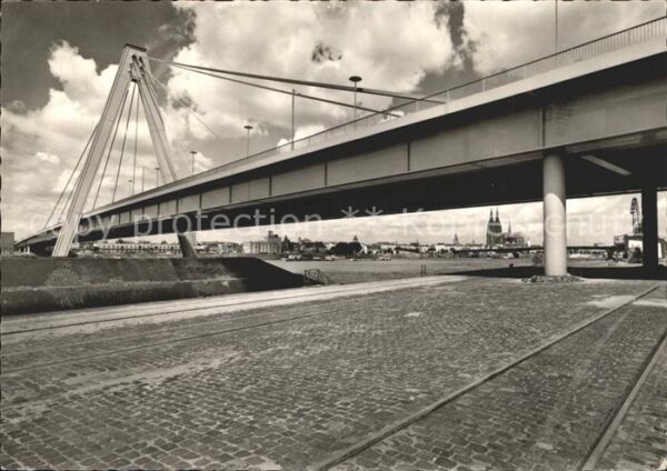 Koeln Rhein Severinsbrücken