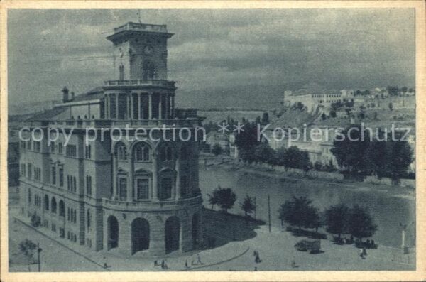Skopje Skoplje Gebäude am Fluss