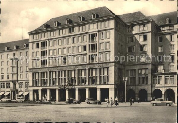 Dresden Altmarkt Cafe Prag