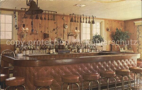 New York City Suburban House Restaurant Bar