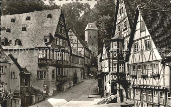 Miltenberg Main Blick in das Schnatterloch Fachwerkhäus