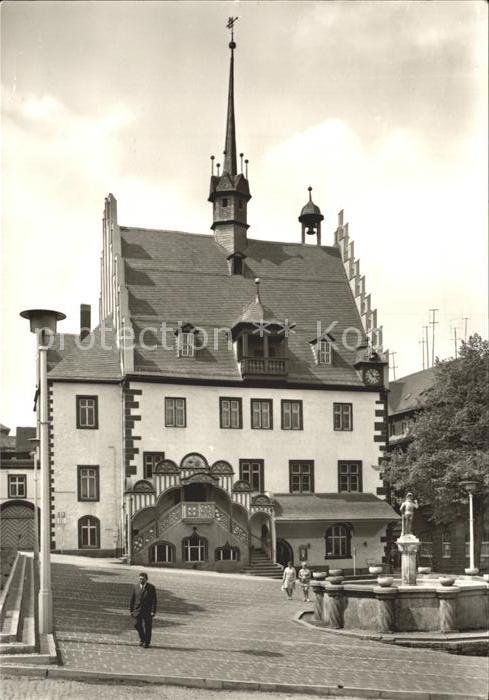 Poessneck Rathaus Brunnen