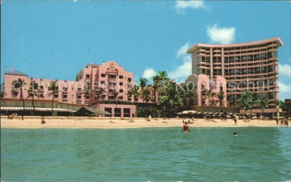 Hawaii US-State Royal Hawaiian Hotel on the Beach at Wa