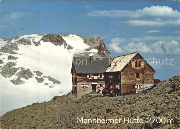 Vorarlberg Mannheimer Hütte mit Panülerkopf